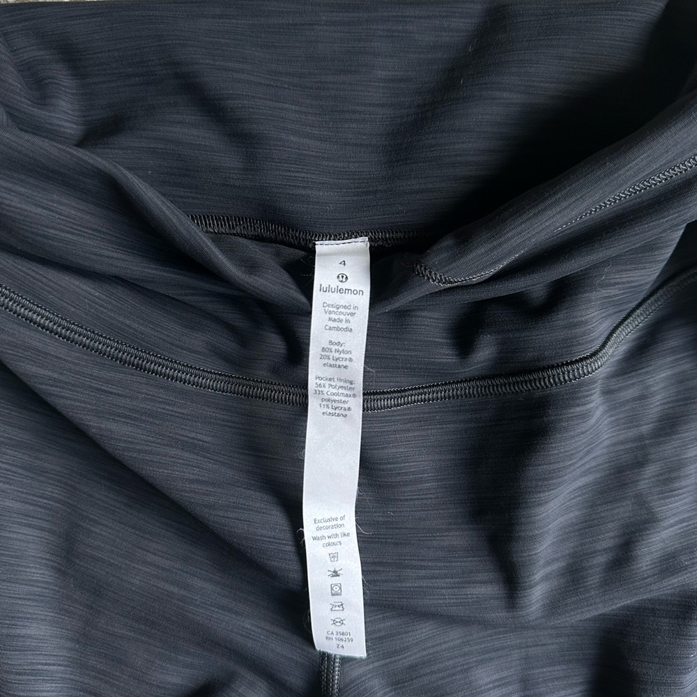 Wunder train full length tight, size 4 in dark grey